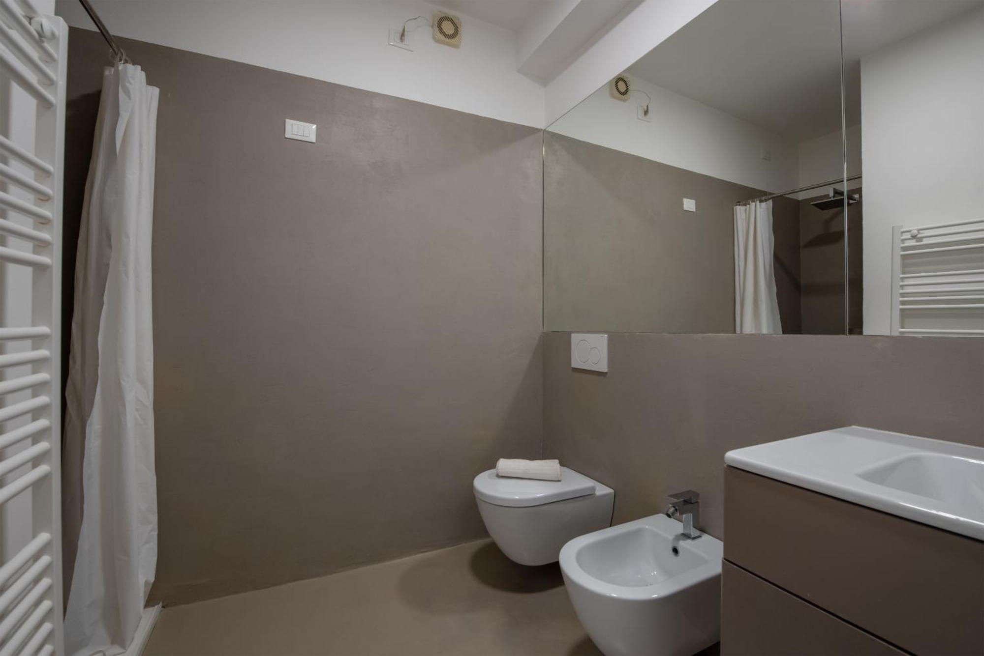 Residence Orti Apartments By Wonderful Italy サロ エクステリア 写真