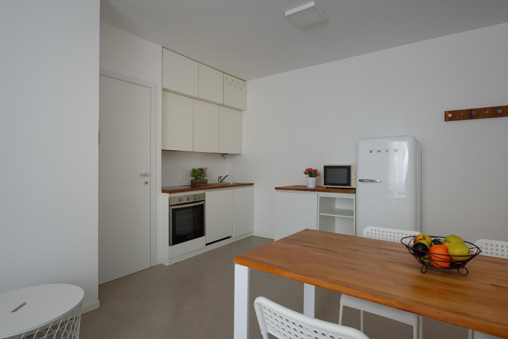 Residence Orti Apartments By Wonderful Italy サロ エクステリア 写真