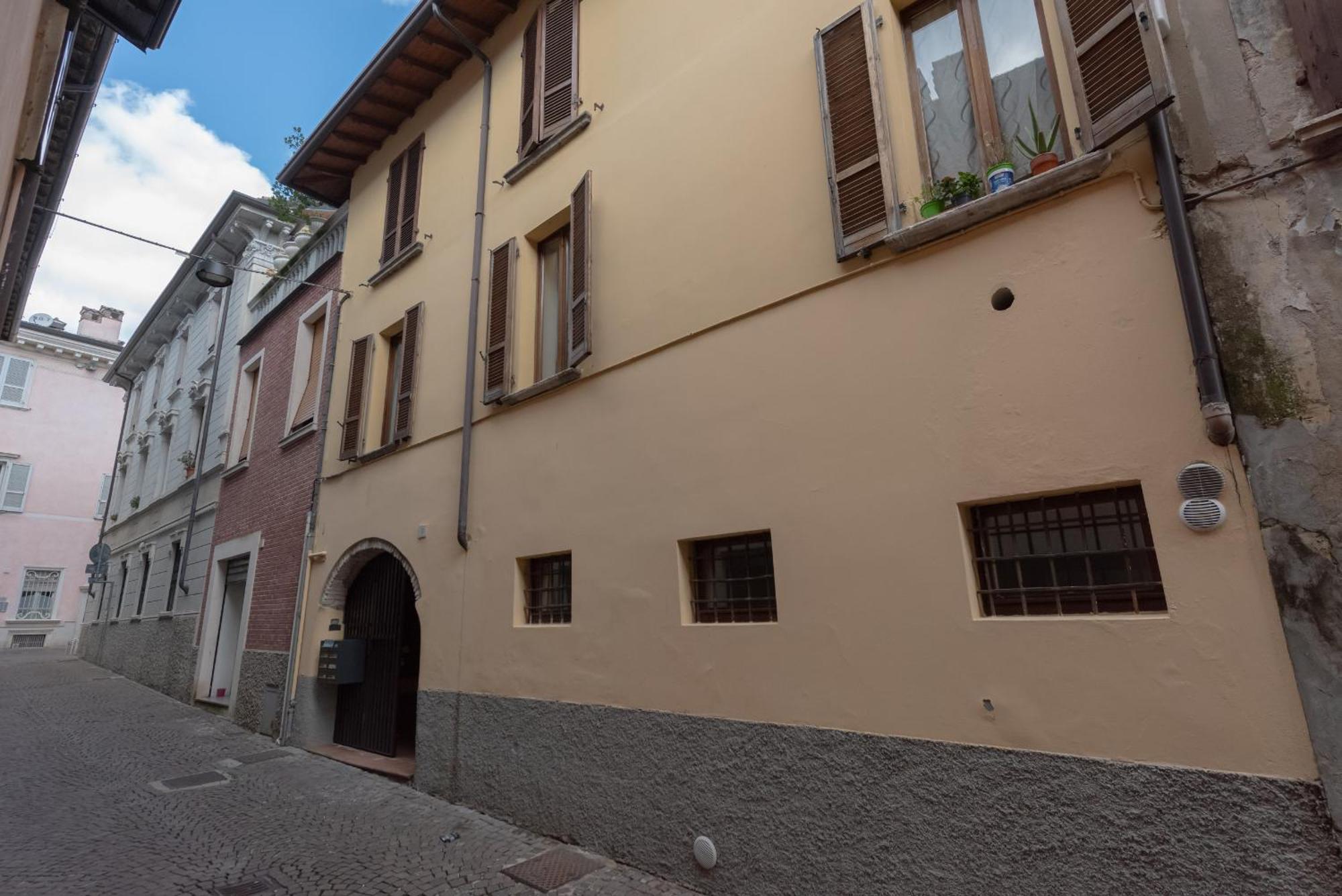Residence Orti Apartments By Wonderful Italy サロ エクステリア 写真